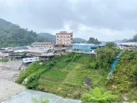 Luxury Modern 18°C Coptorne Hotel Apartment Hotels in Brinchang