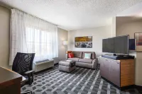 تاونبليس سويتس تيمبي آت أريزونا ميلز مول Hotels near Our Lady of Guadalupe Catholic Church
