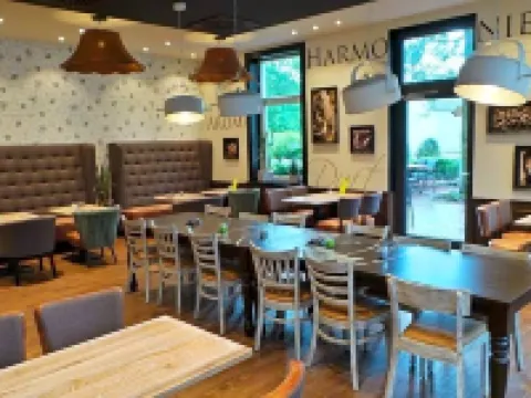 Hotel Restaurant Zur Linde Hotels in Westerstede