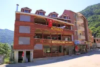 Ataköy Otel Cafe Restaurant Ξενοδοχεία στην πόλη Isikli Mahallesi