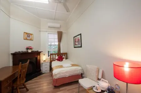 Pure Land Guest House