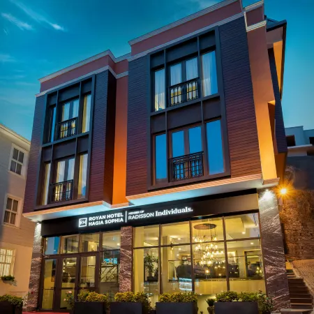 Royan Hotel Hagia Sophia Istanbul, Radisson Individuals Отели рядом с достопримечательностью «Святая София»