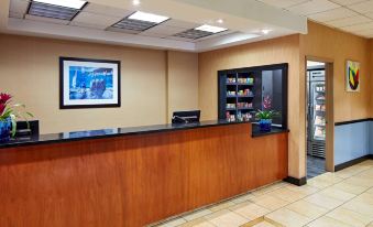 La Quinta Inn & Suites by Wyndham Thousand Oaks-Newbury Park