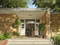 Carpenter Hotel Hotels near Deep Eddy Park