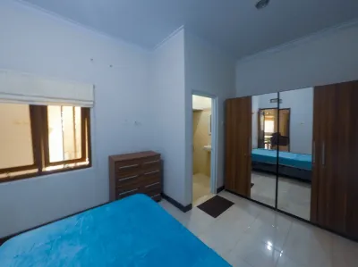 Sukasari Guest House Hotel dekat Toko Sahara