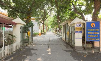 The Lakeview - West Lake Lotus Apartments