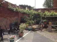 Kings Head Inn, Warwick Hotels in Leek Wootton and Guy's Cliffe