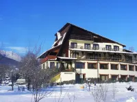 Bran Belvedere International Hotels near Bran Castle