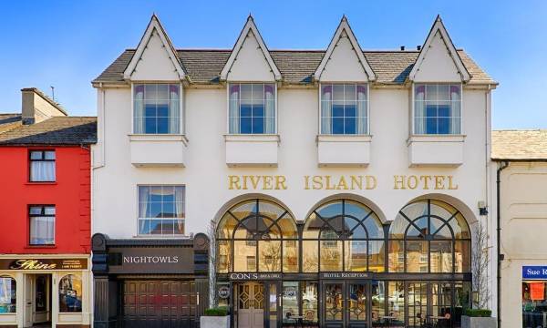 River Island Hotel