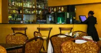 Decasa Hotel - Quầy Bar