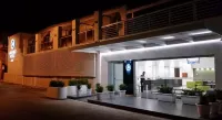 Hotel Artemide Hotel dekat Rebus Escape Room Aversa