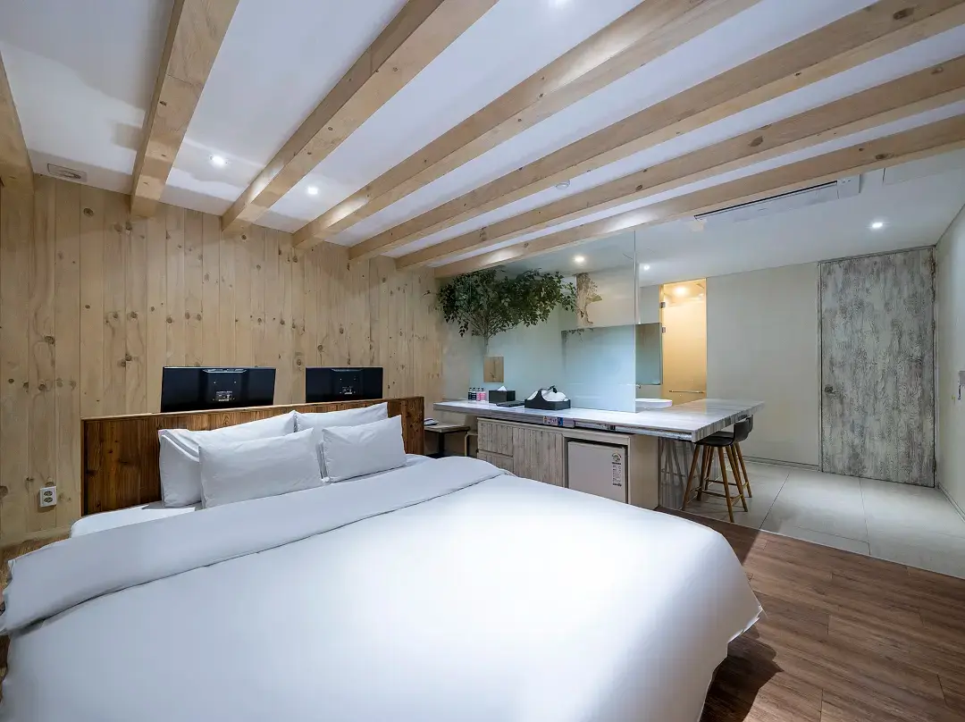 Gunsan Hotel Saint - Gunsan-si