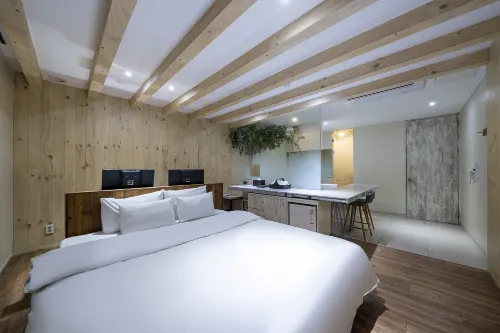 Gunsan Hotel Saint Hotels in Gunsan