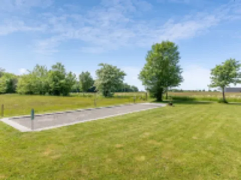 "Antine" - 6km from the Sea