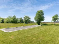 "Antine" - 6km from the Sea