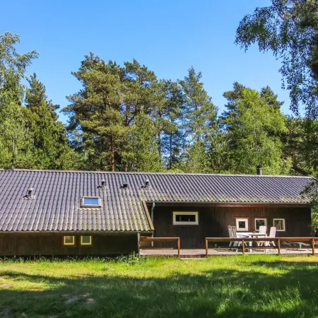 "Almira" - 1.2km from the Sea