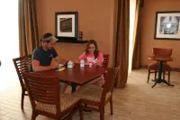 Hampton Inn Alexander City - breakfast