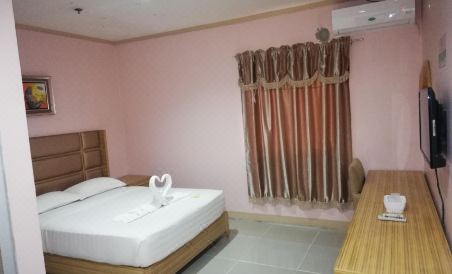 Meaco Hotel Legazpi - Housity