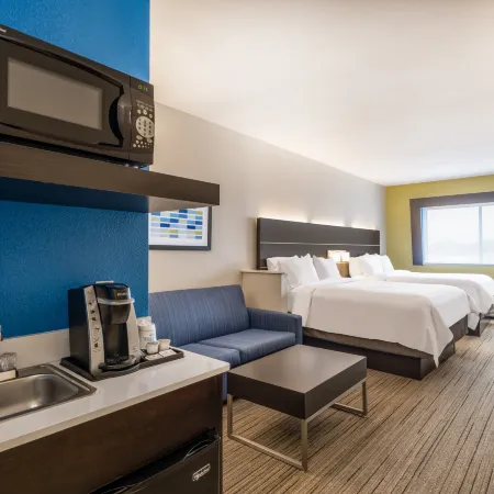 Holiday Inn Express & Suites Beaumont NW Parkdale Mall by IHG
