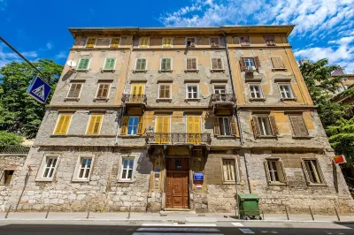 Karolina Apartment #2 Hotels near Trsatska kula