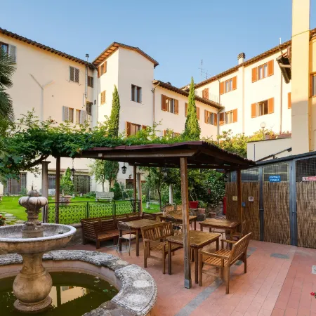 Hostel Archi Rossi