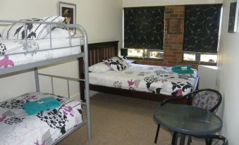 Boomers Guest House Hamilton