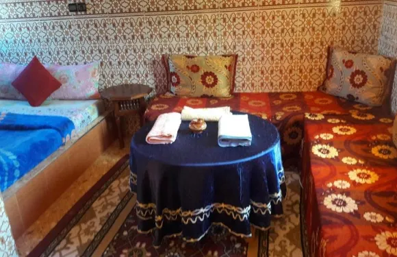 法國橄欖樹瀑布酒店