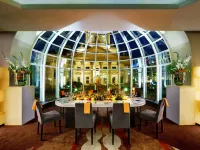 Hilton Berlin Hotels near Soviet War Memorial