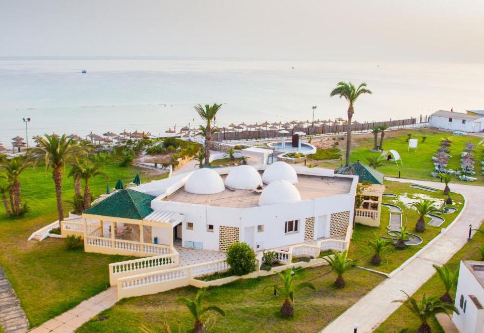 hotel overview picture