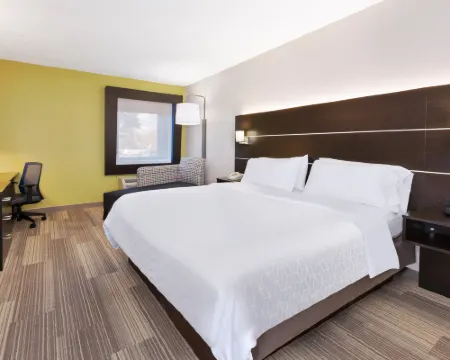 Holiday Inn Express DETROIT-WARREN (GM TECH CTR) by IHG Hotels in Warren