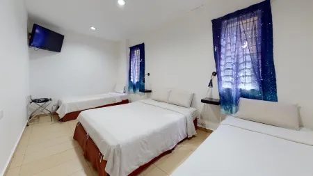 Dynasty Inn - Wakaf Che Yeh Отели в г. Pendek