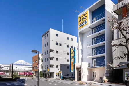 Super Hotel Jr Fujiekimae Kinenkan