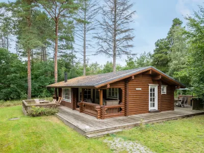 "Erika" - 250m from the Sea Hotels near Esrum Kloster & Møllegård
