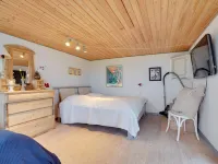 "Stavros" - 410m from the Sea Hotels in Lonstrup