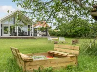 "Bernadete" - 50m to the Fjord Hotels in Jaegerspris