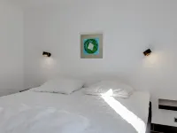 "Elza" - 800m from the Sea Hotels in Nekso