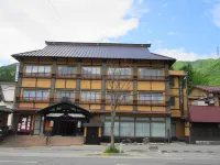 Oyado Honjin Hotels in der Nähe von Naeba Ski Resort