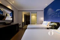 Orange Hotel (Jiujiang Shili Old Street) - غرفة مطلة على الجبل