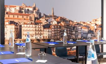 Oporto Airport & Business Hotel