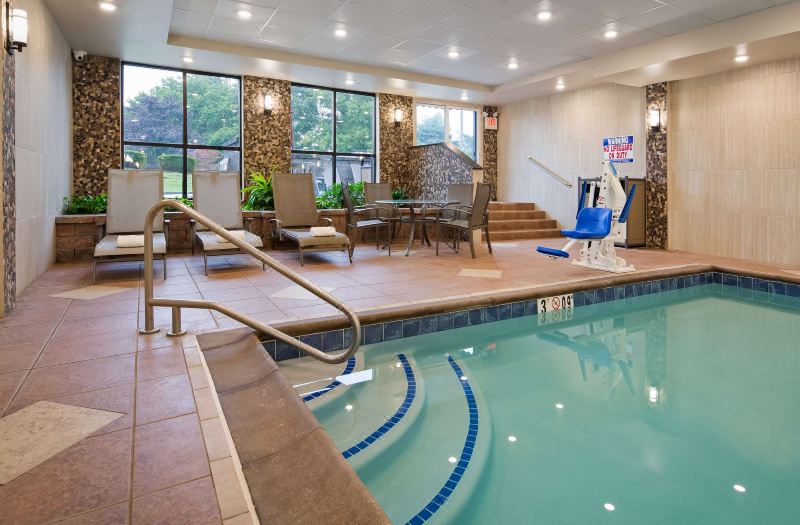 Best Western Plus Concordville Hotel photo 2