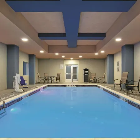 La Quinta Inn & Suites by Wyndham Amarillo Airport
