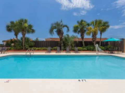 デイズ イン バイ ウィンダム マリアナ ジャクソンのホテル