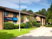 Travelodge Lancaster M6 - 3 ดาว
