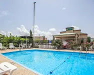 Quality Inn Florence East - Pools