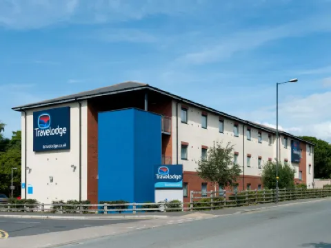 Travelodge Bromborough Hoteles en 