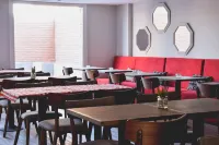 凱恩蘇活內烏肯酒店 - 早餐