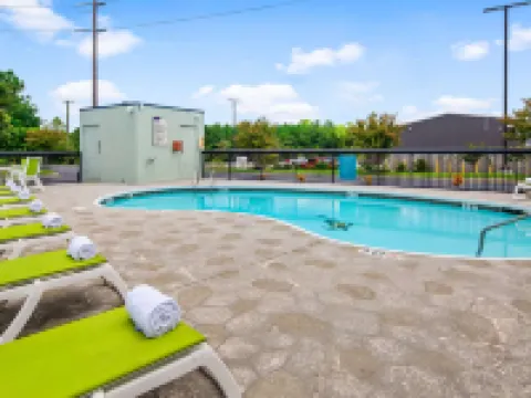 โรงแรมเบสท์เวสเทิร์นพลัส เมอร์เทิลบีช โรงแรมในเมอร์เทิลบีช