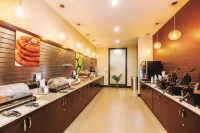 La Quinta Inn & Suites by Wyndham Cotulla