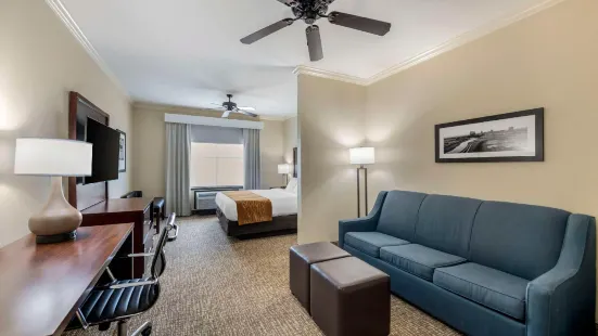 Comfort Inn & Suites Fort Worth - Fossil Creek