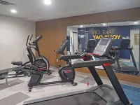 Comfort Inn & Suites Hampton Near Coliseum - Gym